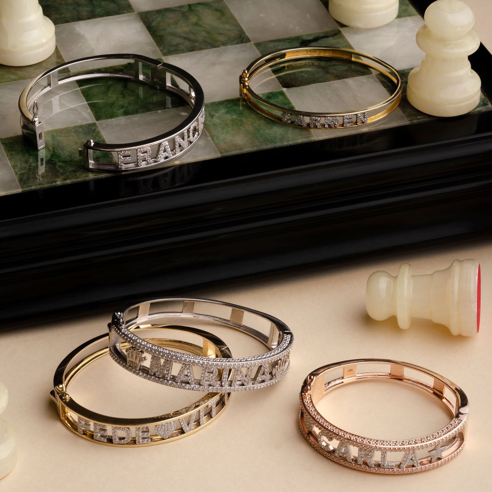 Bracciale Personalizzato Con Lettera A Bolle 3D Placcato Oro 18K - Regolabile In Acciaio Inox - Gioiello Con Iniziale Per Donna - Regalo Di Compleanno Per Mamma O Amica - 3