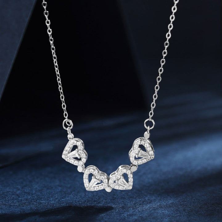 Collana con ciondolo a cuore e quadrifoglio in malache d'argento sterling Collana con ciondolo a cuore e quadrifoglio in malache d'argento sterling