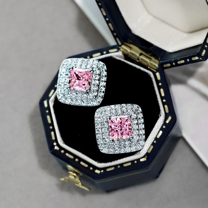 Orecchini a Lobo Rombo con Zircone Rosa e Contorno Pavé - My Mo Gioielli